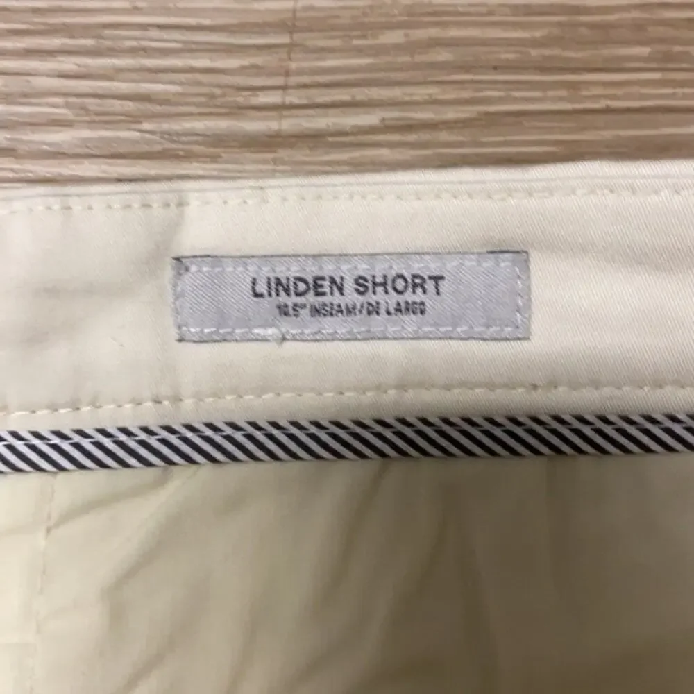 $10 Sale NWT Goodiefellow & Co Beige Flat Front Shorts